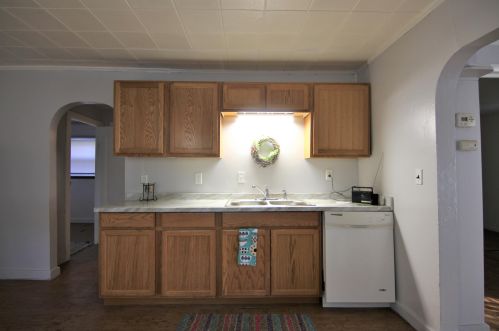 71 Cres Ave, Meskegon MI 49444-3066 exterior