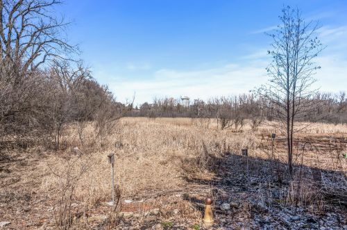 415 Brk Ave, Saint Paul MN 55109-2014 exterior