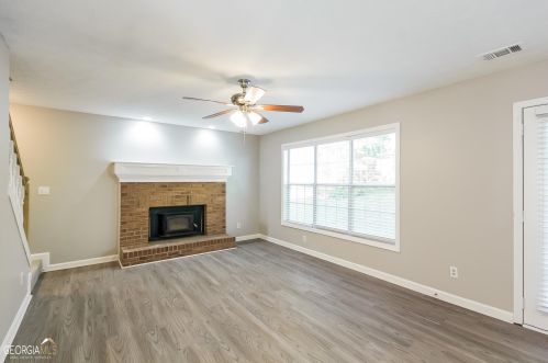 638 Stonemill Mnr, Lithonia GA  30058-8227 exterior