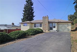 402 146th St, Seattle, WA 98168-3546
