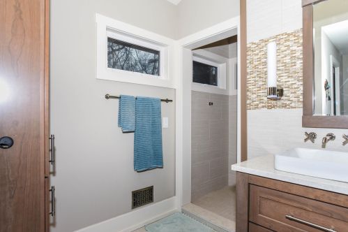 1328 Miles Ave, Kalamazoo MI  49001-4934 exterior