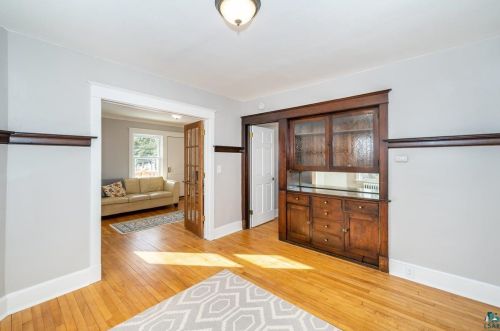 612 12 Ave, Duluth MN 55805-2249 exterior