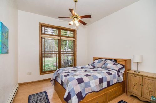 820 Partridge St, Duluth MN 55811-2128 exterior