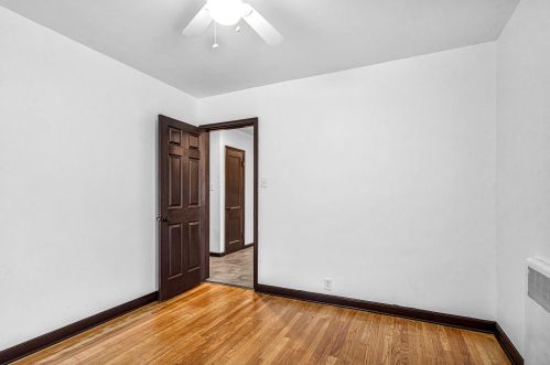 1030 19 St, Manitowoc WI 54220-4905 exterior