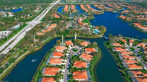 3167 Andorra Ct, Naples FL 34109-1388 exterior