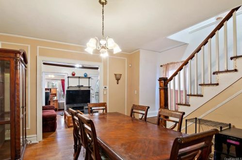 696 3 Ave, Mount Vernon NY 10550-3902 exterior