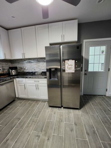 12056 Lafayette Ave, Chicago IL  60628-6641 exterior