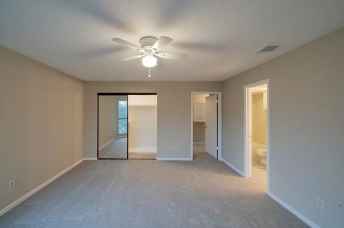 8102 Malardcrest Dr, Humble TX 77346-6127 exterior