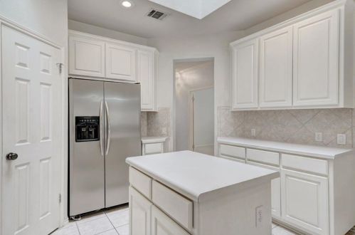 2801 Cascade Fls Dr, Austin TX 78738-5347 exterior