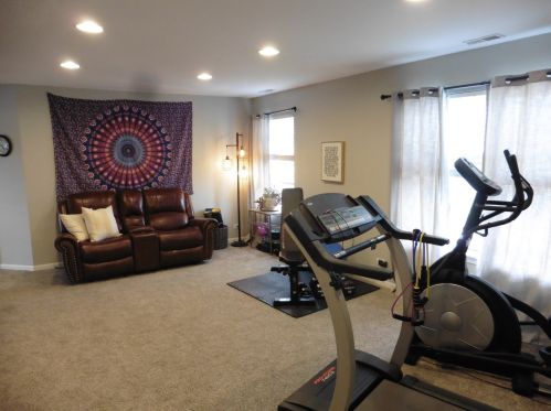 866 Crabapple Dr, Bull Valley IL exterior