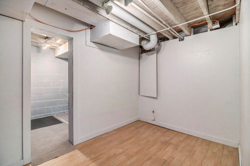 610 Grand Ave, Grand Rapids MI  49503-3460 exterior