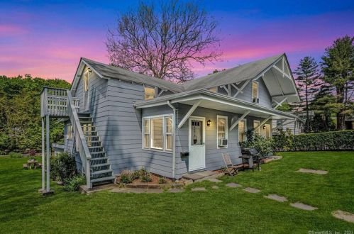 291 Rowayton Ave, Norwalk CT 06853-1628 exterior