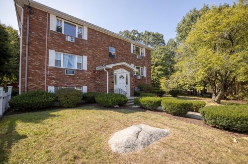 53 Centre St, Quincy, MA 02169-6340