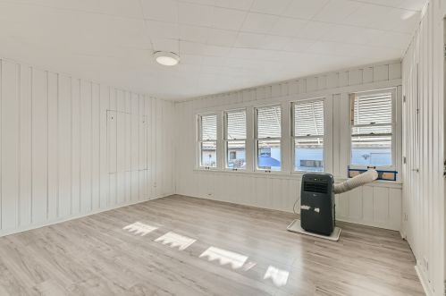 2943 Menard Ave, Chicago IL 60634-5223 exterior