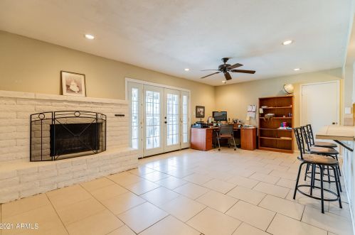 3401 Crocus Dr, Phoenix AZ 85032-5419 exterior