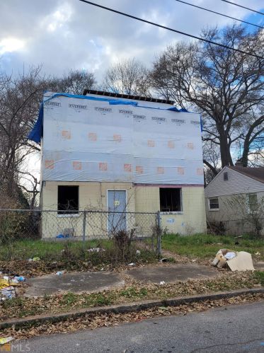 925 Garibaldi St, Atlanta GA  30310-3133 exterior