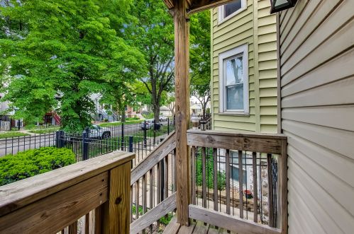 2947 Avers Ave, Chicago IL 60623-4543 exterior