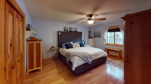 7415 6th St, Princeton, MN 55371-6025