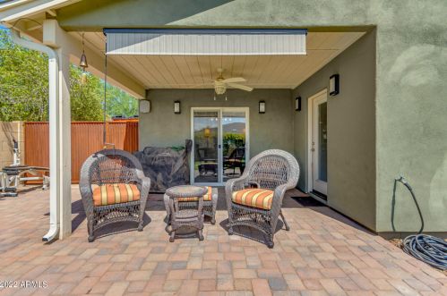 6720 11th St, Phoenix AZ  85014-1028 exterior