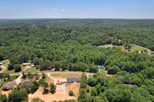 4739 Newton Dr, Gainesville GA 30506-2650 exterior