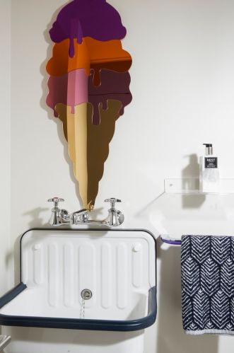 1257 Wolcott Ave, Chicago IL 60622-3675 exterior