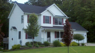 8855 Hathaway Rd, Kalamazoo, MI 49009-6919