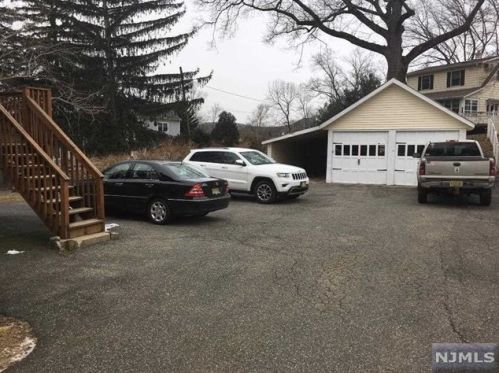 339 Haledon Ave, Paterson NJ  07508-2787 exterior