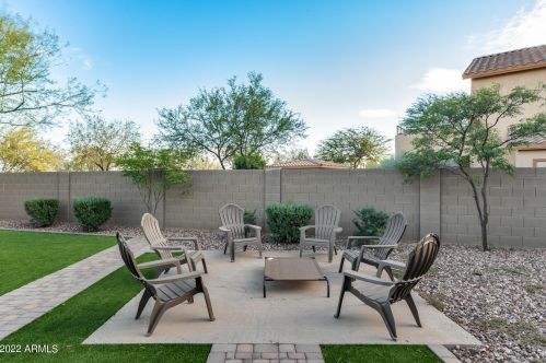 42007 45th Dr, Phoenix AZ  85086-1445 exterior