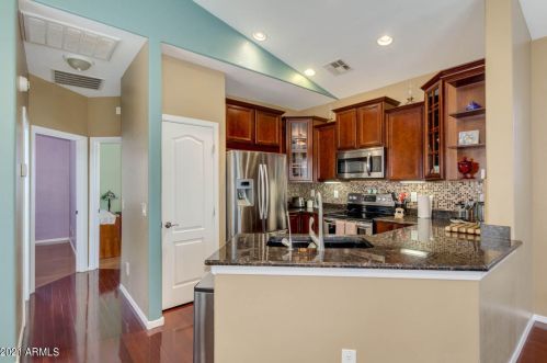 5616 21st Pl, Phoenix AZ  85040-3453 exterior