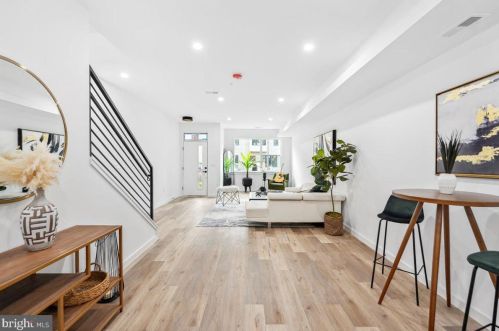 2523 Elvans Rd, Washington DC 20020-3505 exterior