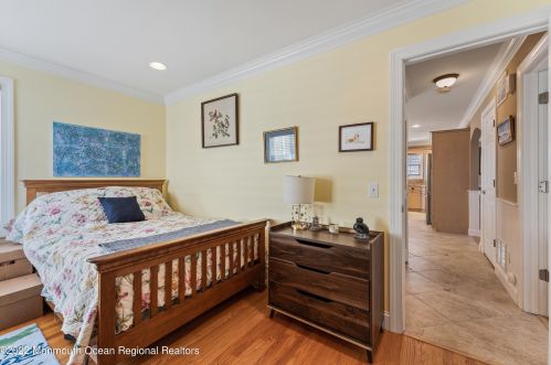 841 Main Ave, Point Pleasant Beach NJ  08742-5355 exterior