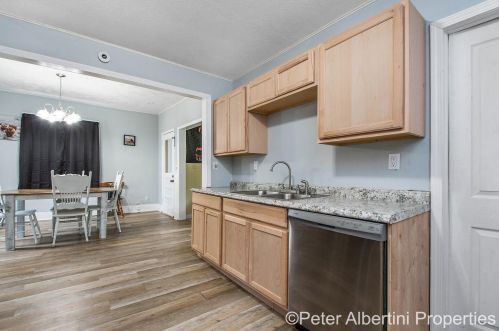 901 Broas St, Belding MI 48809-2233 exterior