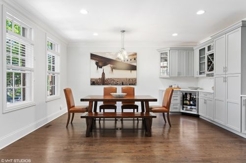 3550 Hoyne Ave, Chicago IL 60643-3323 exterior