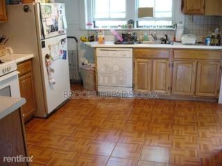 1631 Beacon St, Brookline MA  02445-4531 exterior