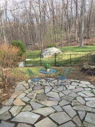 130 Cheesespring Rd, Wilton CT 06897 exterior