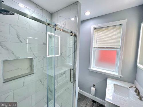 2878 Cedar St, Philadelphia PA  19134-4230 exterior