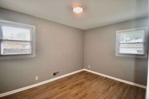 6334 Leon Ter, Milwaukee WI 53218-4932 exterior