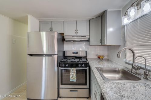 5535 Flying M St, Tucson AZ  85713-6418 exterior