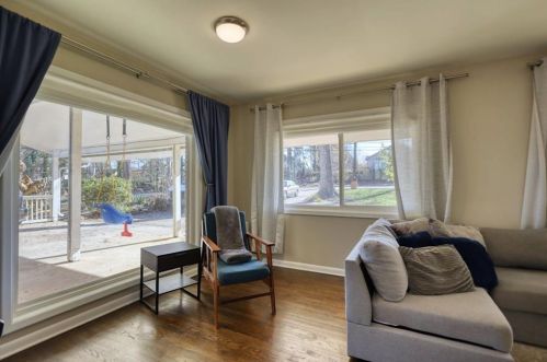 3291 Clifton Church Rd, Atlanta GA  30316-4945 exterior