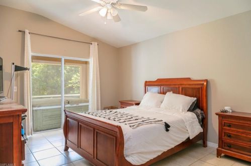 3320 18 Ave, Naples FL 34120-3520 exterior