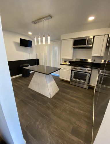 5300 87 St, Milwaukee WI 53225-3512 exterior