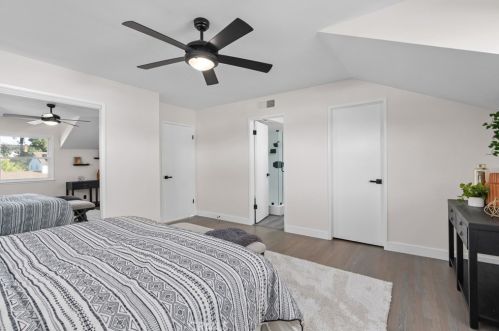 1850 Mariposa Ln, Fullerton CA  92833-1819 exterior