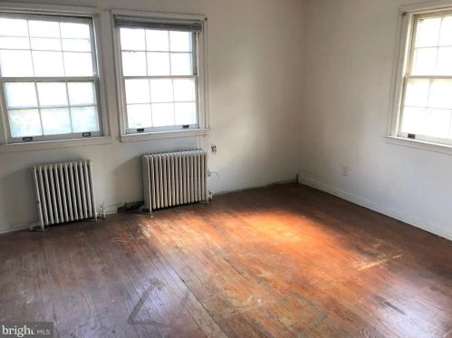 1139 Colonial Ave, Alexandria VA 22314-1325 exterior