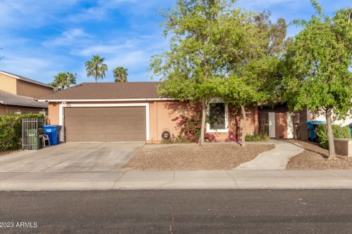 19819 3rd St, Phoenix AZ  85024-1029 exterior