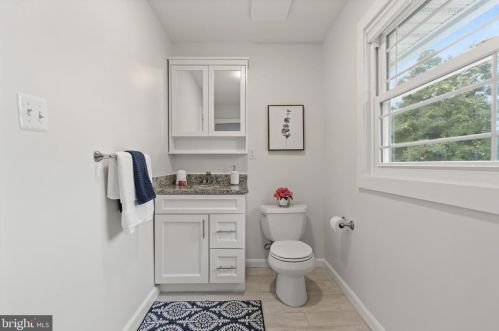 13828 Beacon Hollow Ln, Silver Spring MD 20906-3003 exterior