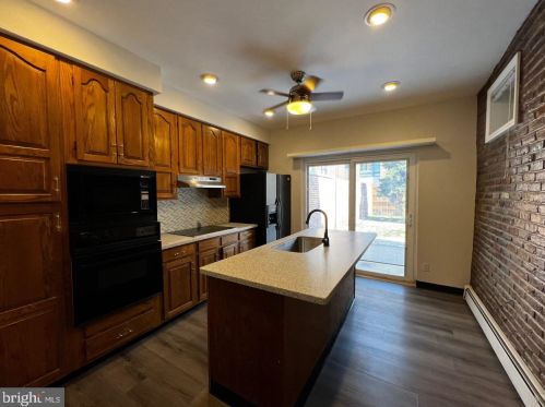 1415 2nd St, Philadelphia PA  19147-6103 exterior