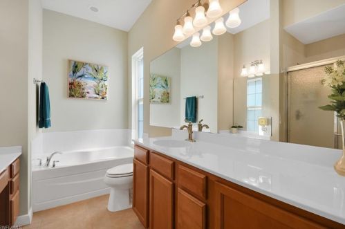 8509 Deimille Ct, Naples FL 34114-2713 exterior