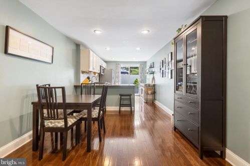 1007 21 St, Philadelphia PA 19146-4321 exterior