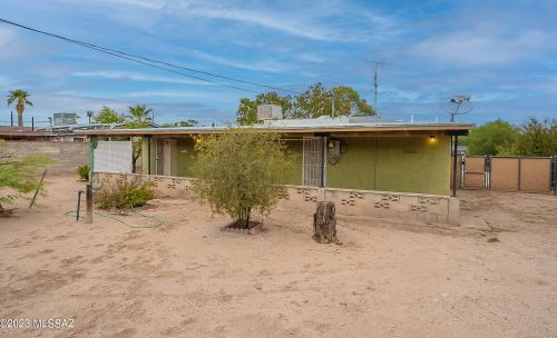 817 District St, Tucson AZ 85714-1105 exterior