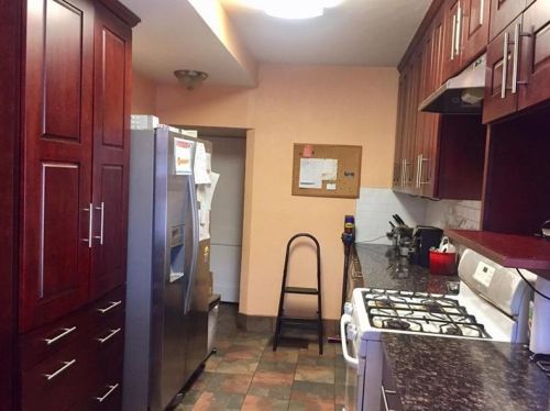 5852 Phillips Ave, Pittsburgh PA  15217-2120 exterior